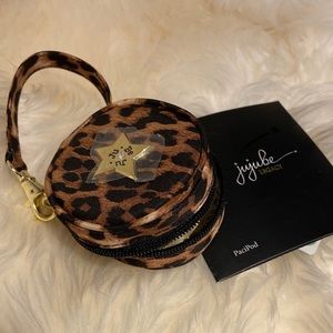 Jujube Queen of the Jungle Paci Pod